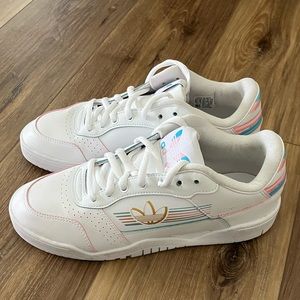 Adidas Carrera Pride Low Sneakers Trans Pride edition
